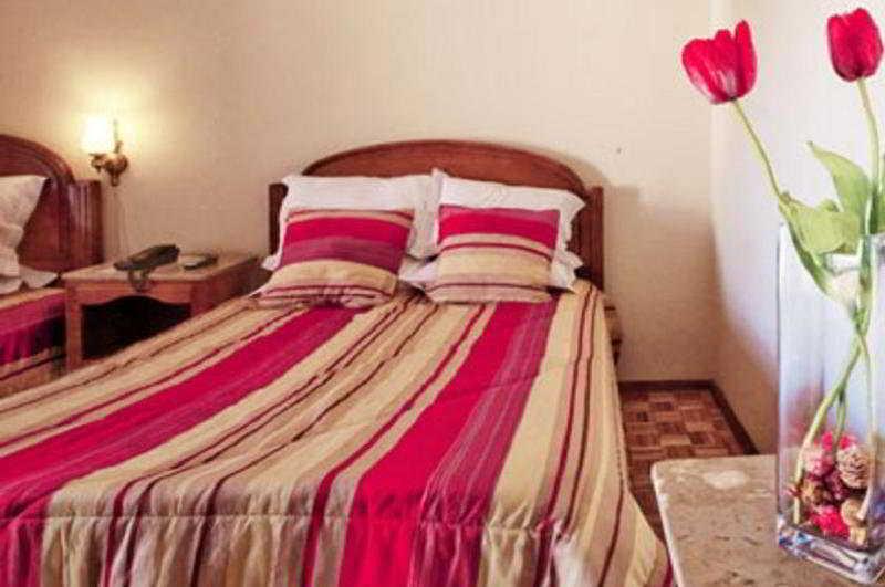 Ferrinho Hotel Guarda Bagian luar foto